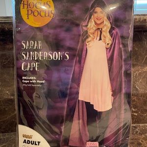 Sarah Sanderson Cape Hocus Pocus Disney
